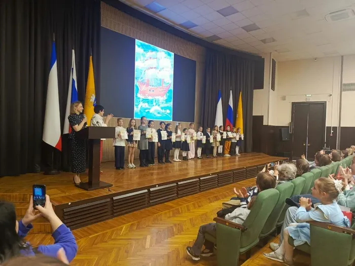 -5406893325341627997_121