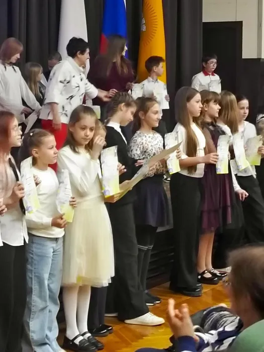 -5406893325341627984_121