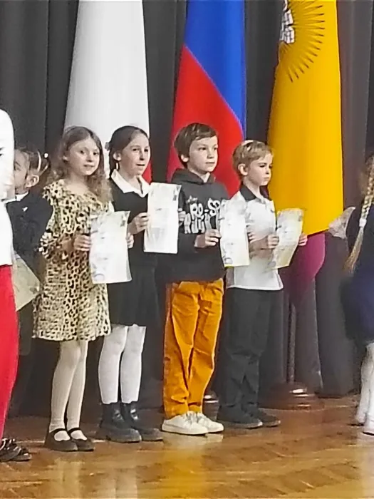 -5406893325341627999_121